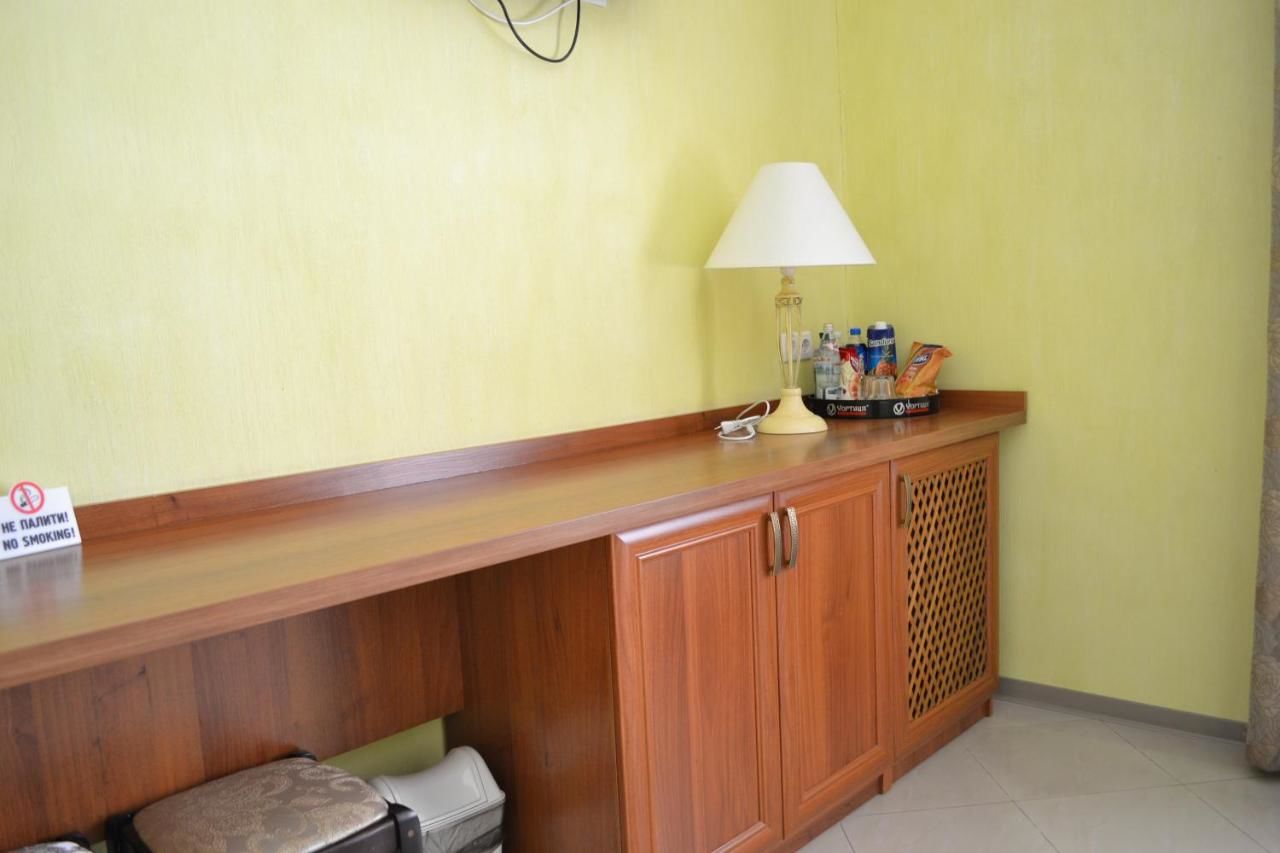 Отель Hotel Strike Винница-9